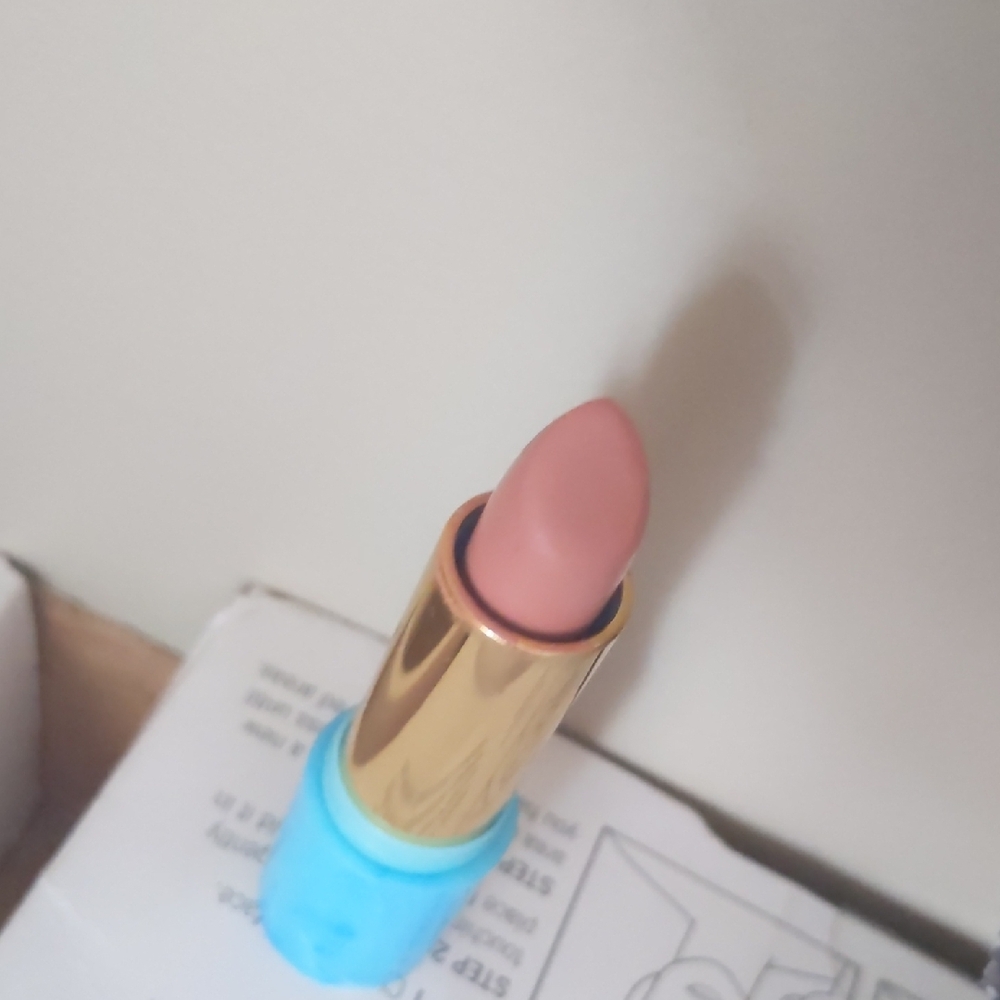 Tarte Rainforest of the Sea Lipstick in Pink Lemonade - Picture 3 of 4